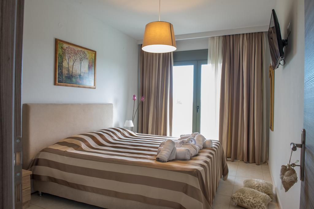 Iris Home Paralía 外观 照片